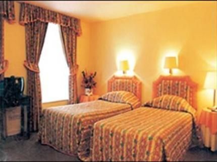 THE PEARSON PARK HOTEL