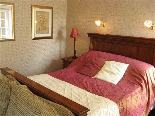 Temple Hotel Limited - Guest House