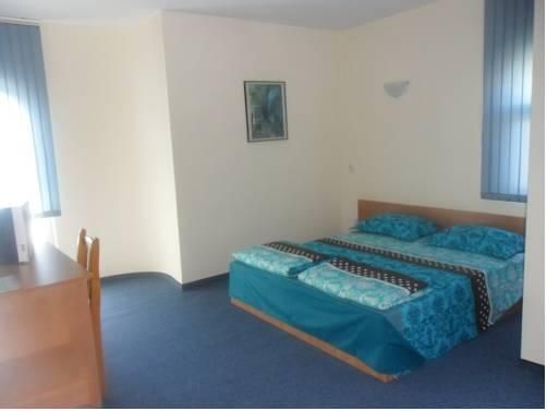 Varnata Family Hotel