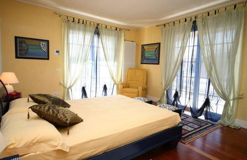 VILLA ALICE