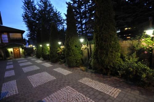 Outdoor Pictures 21