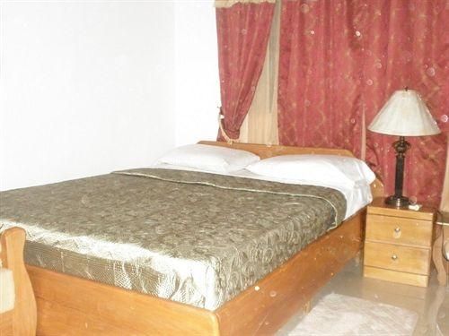 Ykat Suites