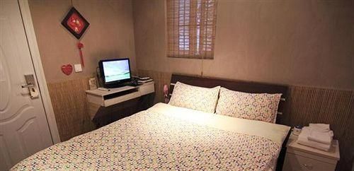 Youzou Riyue Family Hotel