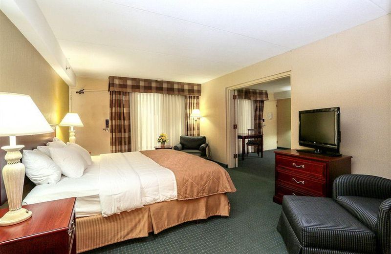 CLARION INN MASON CITY