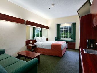 Trident Inn & Suites Baton Rouge