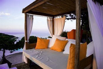 Outdoor Pictures 24