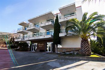 Agi Rescator Resort