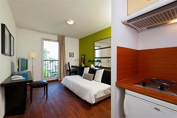 Ténéo Apparthotel Talence