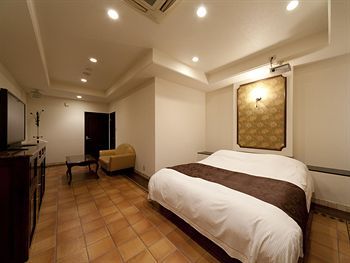 Hotel Fine Garden Matsuzaka III