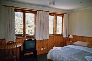 Candlelight Lodge