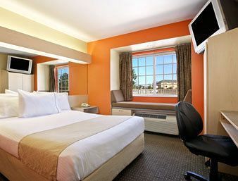 Microtel Inn & Suites by Wyndham Baton Rouge