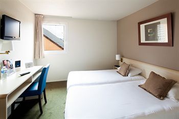 Comfort Hotel Orleans Saran
