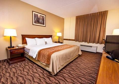Comfort Inn & Suites Branson Meadows