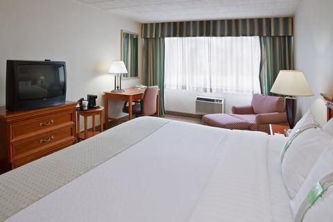 Ramada by Wyndham Beaver Falls