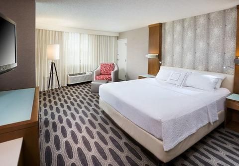 Courtyard by Marriott Minneapolis Downtown