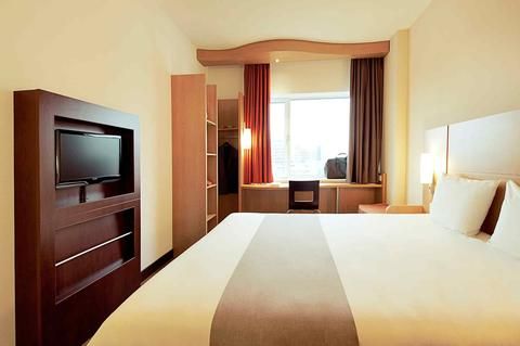 ibis Montargis