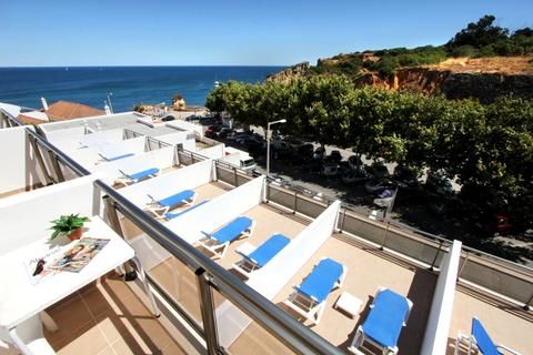 Carvi Beach Hotel