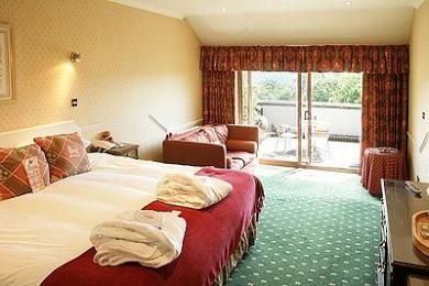 Combe Grove Hotel