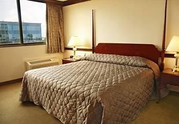 Comfort Inn & Suites At Copeland Tower