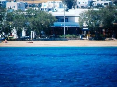 MARKAKIS RESTAURANT AND ZETA ROOMS