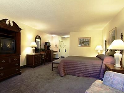 River Terrace Inn