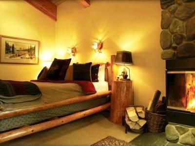 Moraine Lake Lodge