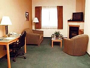 HAWTHORN SUITES LONGMONT
