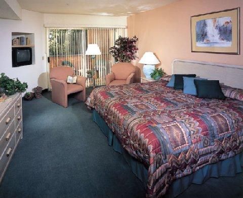 Sedona Springs Resort by VRI Resorts