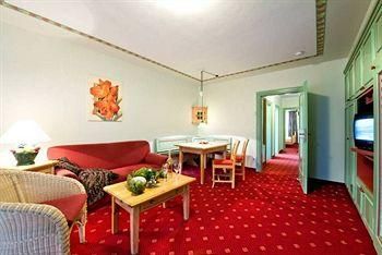 MONDI HOLIDAY MITTERFELS