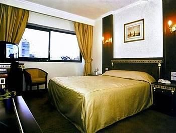 Azal Pyramids Hotel