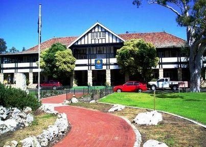 Yanchep Inn