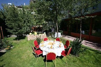 Outdoor Pictures 21