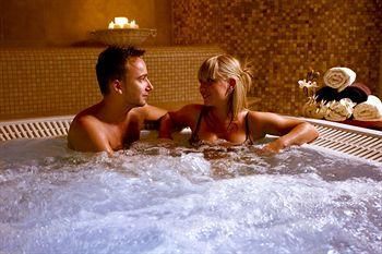 Outdoor Pictures 9
