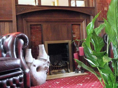 Wimblehurst Hotel