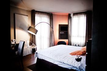 Kyriad Restaurant Centre Vichy