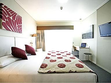 Mercure Melbourne Caroline Springs