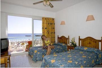 Apartamentos Playa Moreia
