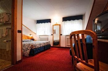 Hotel Everest