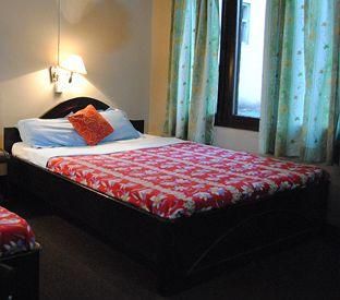 Rhino Lodge & Hotel