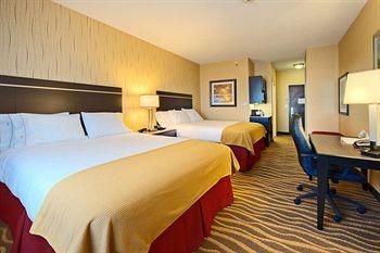 Holiday Inn Express & Suites Cotulla, an IHG Hotel
