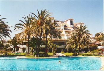 Miraflores Resort