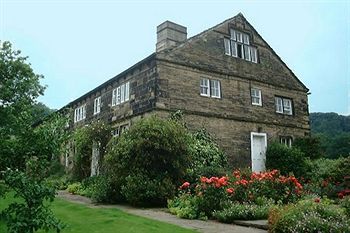 Field House Bed & Breakfast
