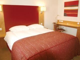 Premier Inn Luton Town Centre