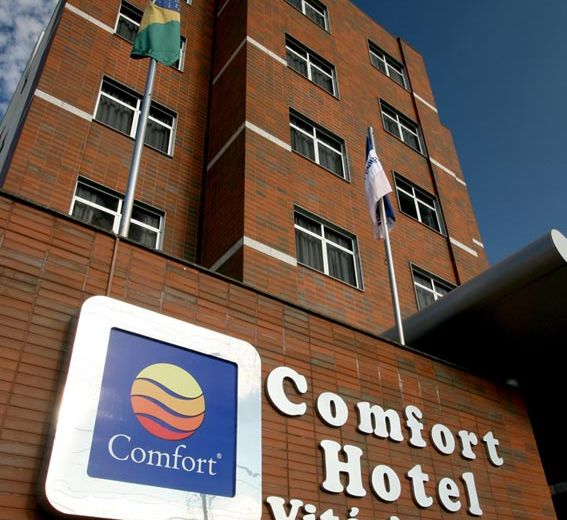 Vitoria Praia Hotel