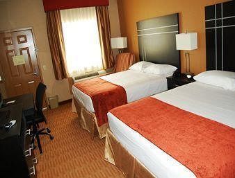 Executive Inn & Suites
