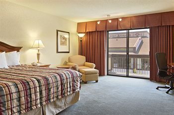 Red Lion Hotel Wenatchee City Center