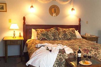 The Georgetown Inn