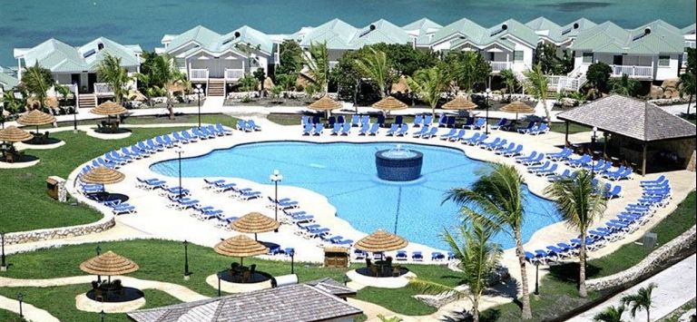 Verandah Resort and Spa All Inclusive