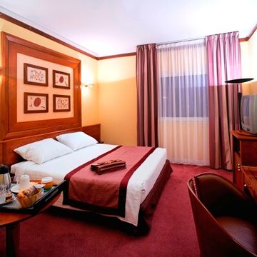 RADISSON BLU CHARLES DE GAULLE AIRPORT