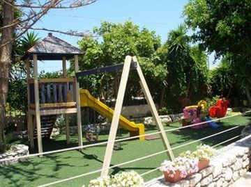 Outdoor Pictures 17